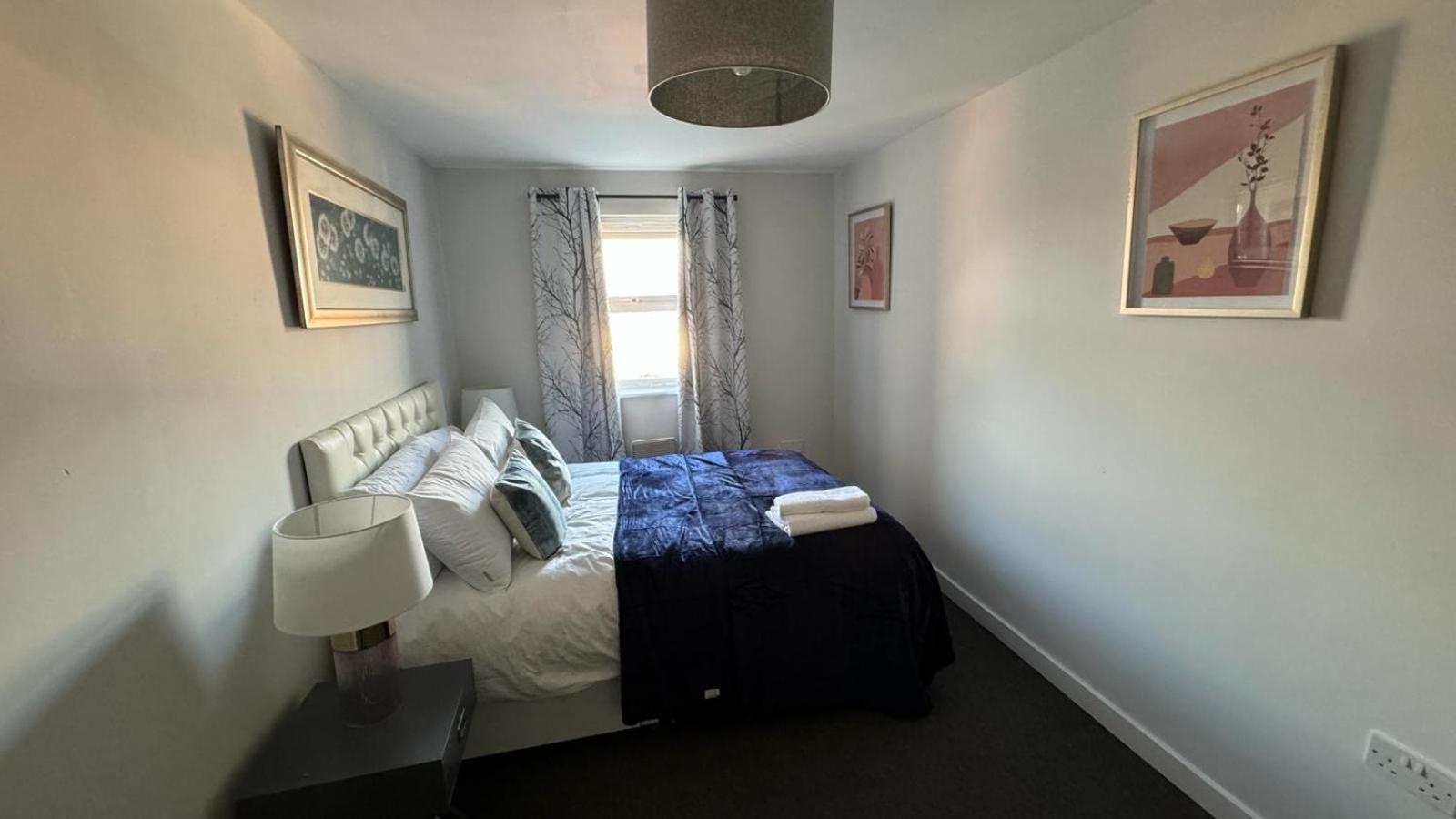Spacious 1 Bedroom Apartment In Wigan Shevington Екстер'єр фото
